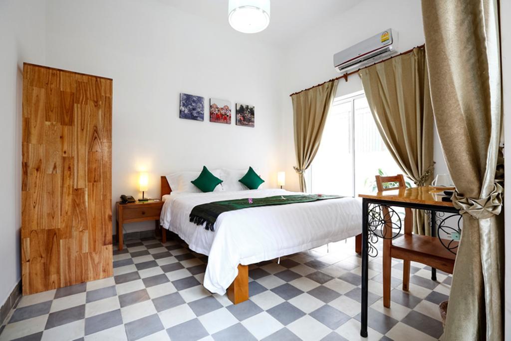 Jasmine Terrace Villa Phnom Pen Exterior foto
